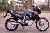 1999 Honda XL 600 V Transalp photo
